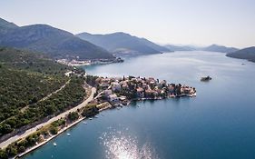 Apartmani Marina