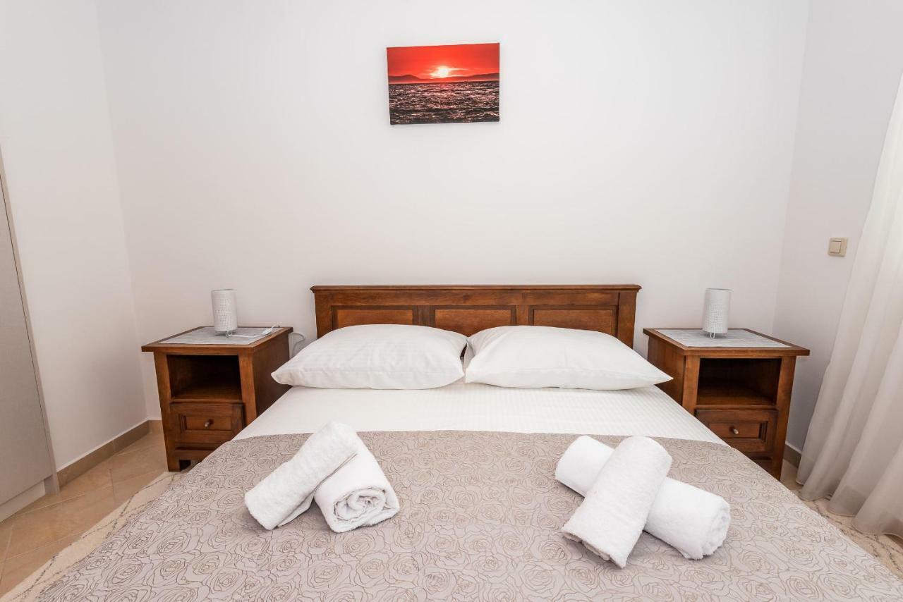 Apartmani Marina Klek Exterior foto