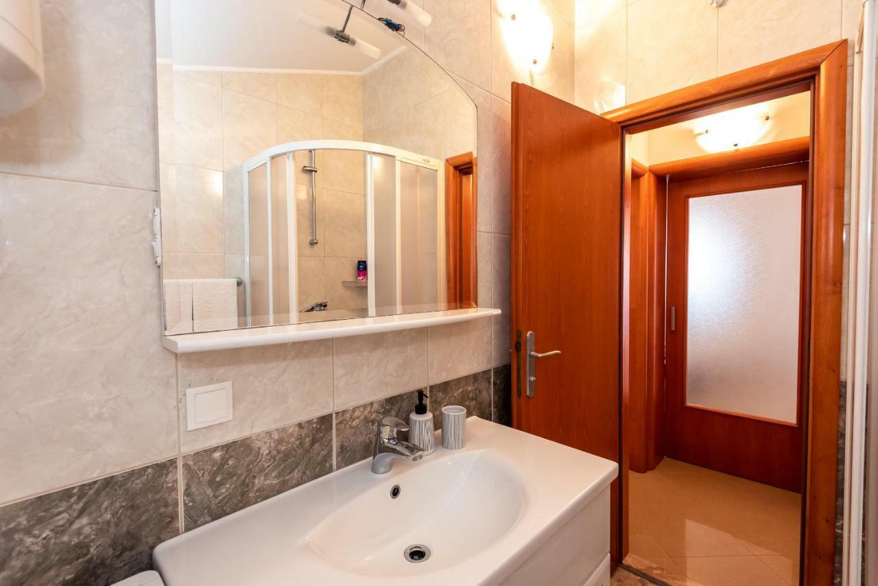 Apartmani Marina Klek Exterior foto